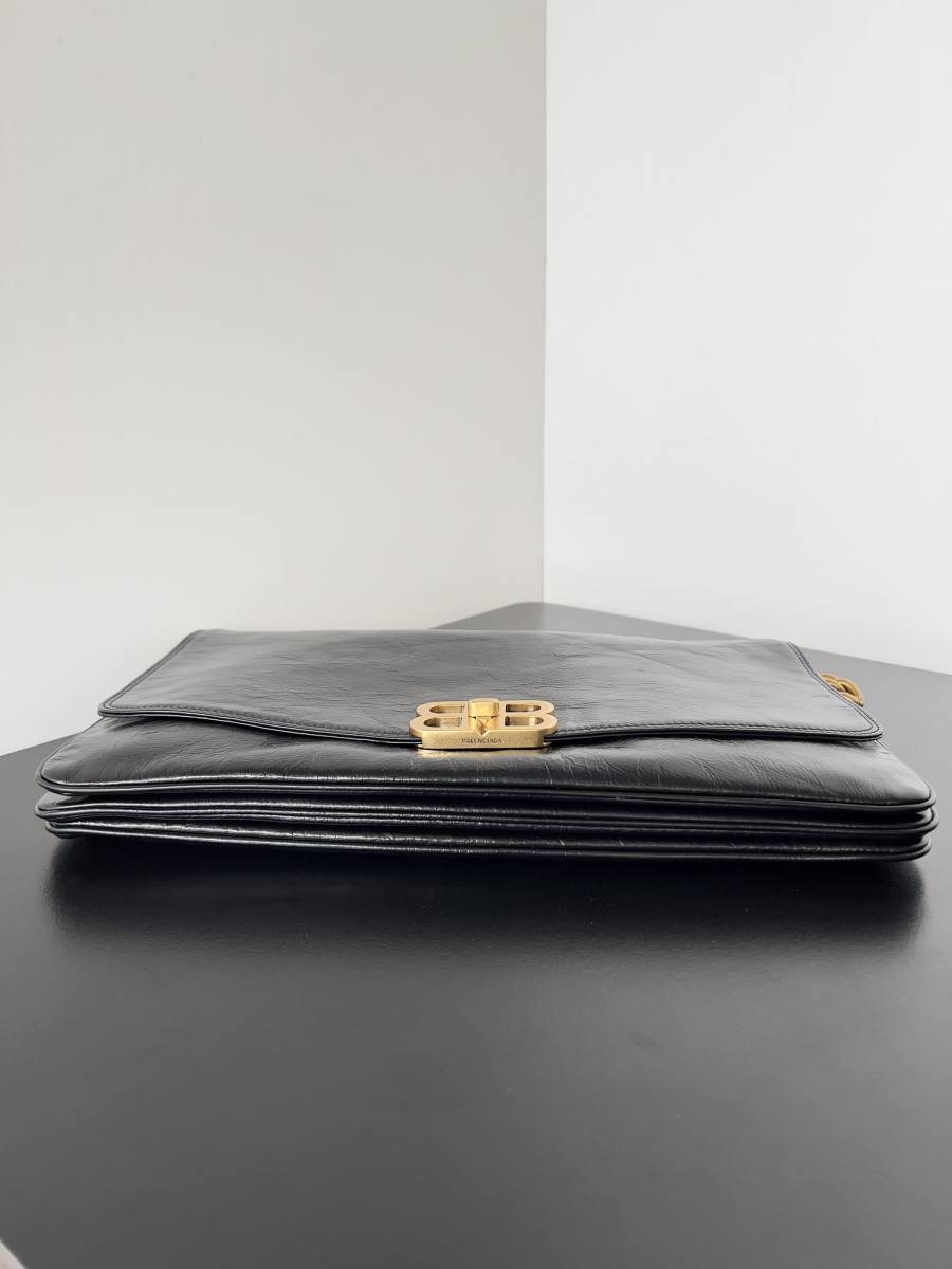 Balenciaga_BBSoft_Small_21x15x7cm_D228