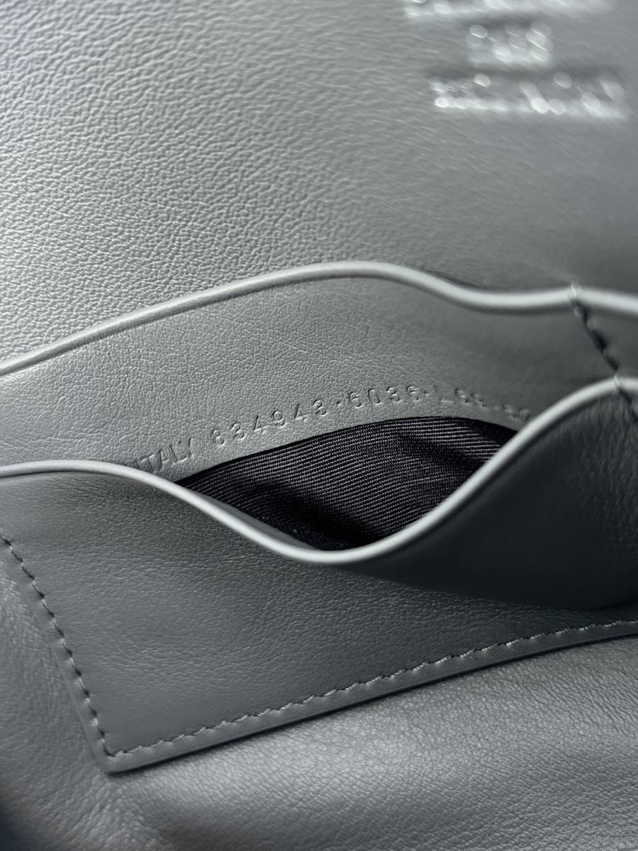 Balenciaga_BelAir_Hobo_31x37x20cm_5AC9