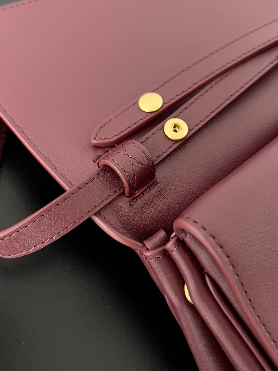 Balenciaga_BelAir_Hobo_31x37x20cm_F2B1