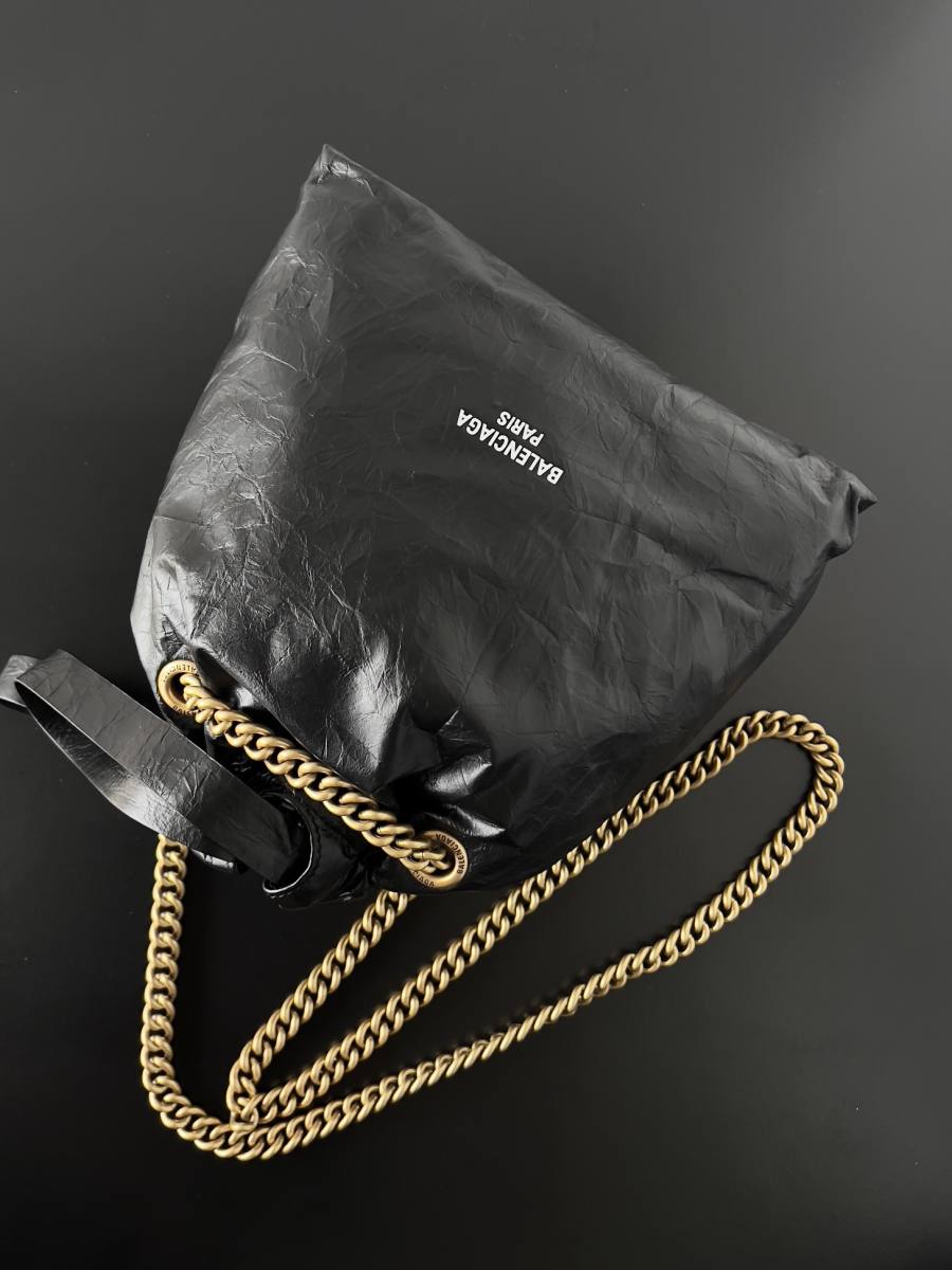Balenciaga_Crush_Clutch_20x12x4cm_0059