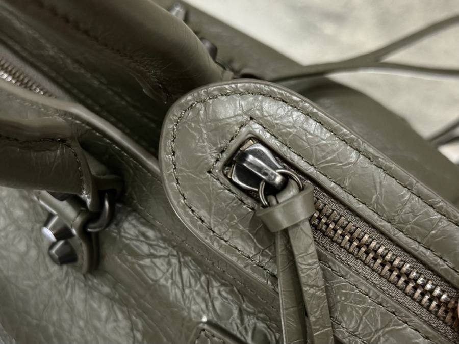 Balenciaga_LeCity_Small_30x19x10cm_3029