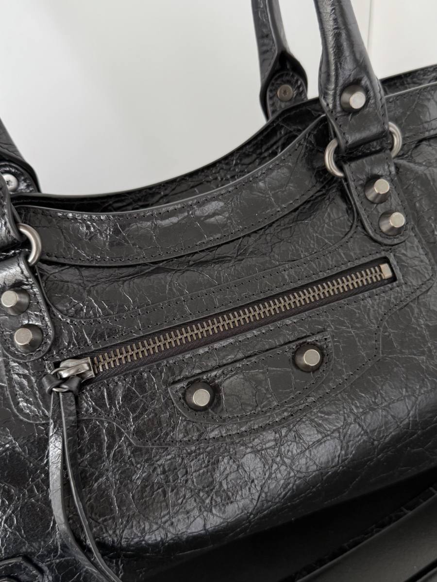 Balenciaga_LeCity_Small_30x19x10cm_3127