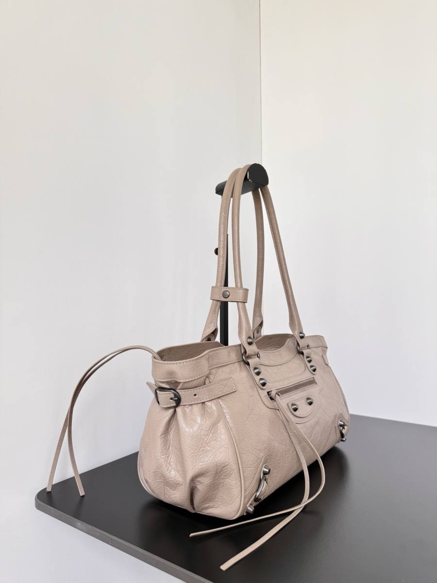 Balenciaga_LeCity_Small_30x19x10cm_3F72