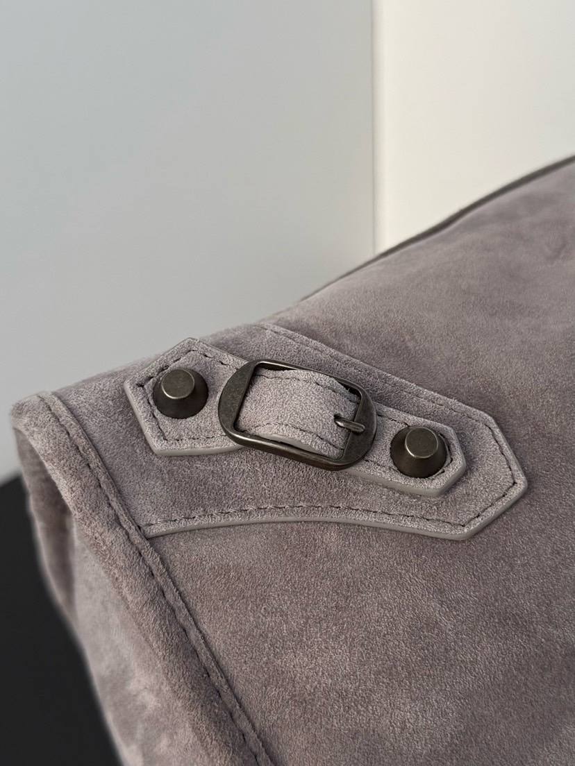 Balenciaga_LeCity_Small_30x19x10cm_A466