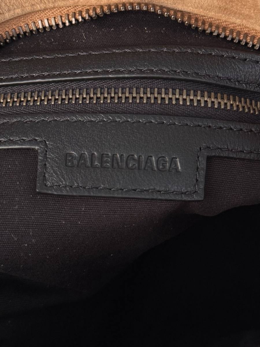 Balenciaga_LeCity_Small_30x19x10cm_A63F