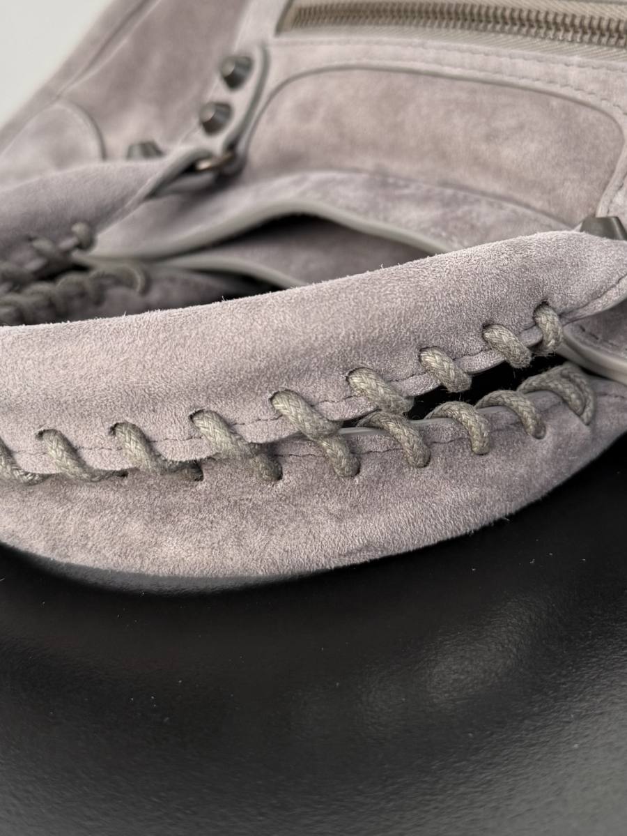 Balenciaga_LeCity_Small_30x19x10cm_B36A
