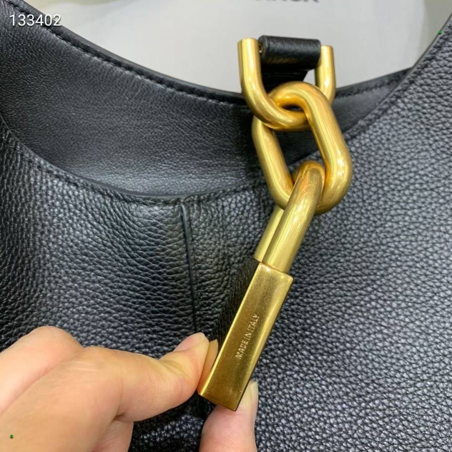Balenciaga_Locker_Medium_38x26x11cm_F14A