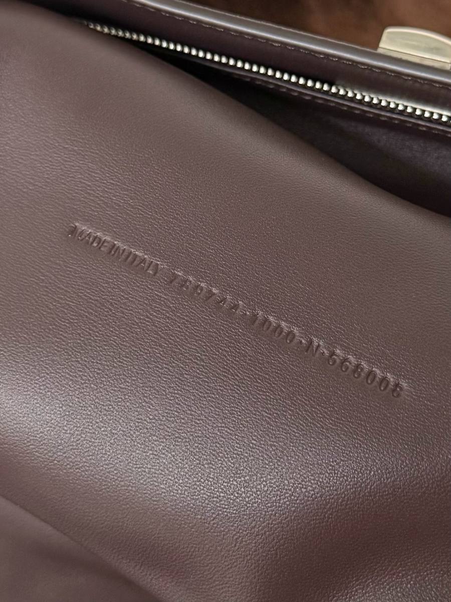 Balenciaga_Rodeo_Large_40x30x13cm_713D