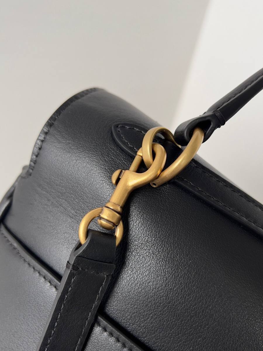 Balenciaga_Rodeo_Large_40x30x13cm_A690