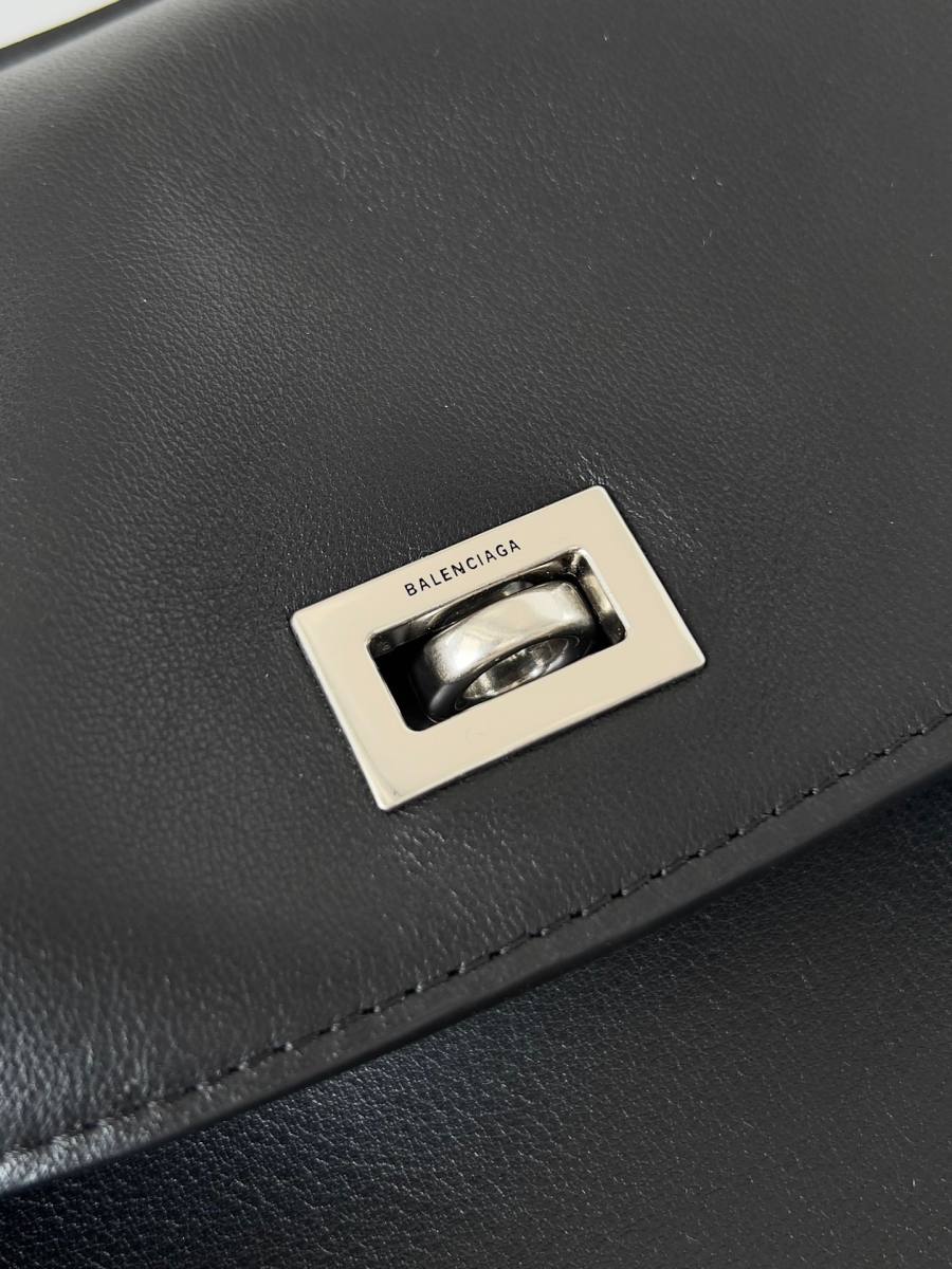 Balenciaga_Rodeo_Large_40x30x13cm_AF65