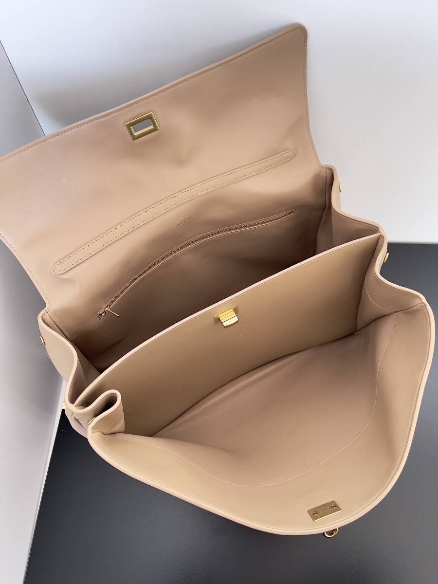Balenciaga_Rodeo_Large_40x30x13cm_DC5E