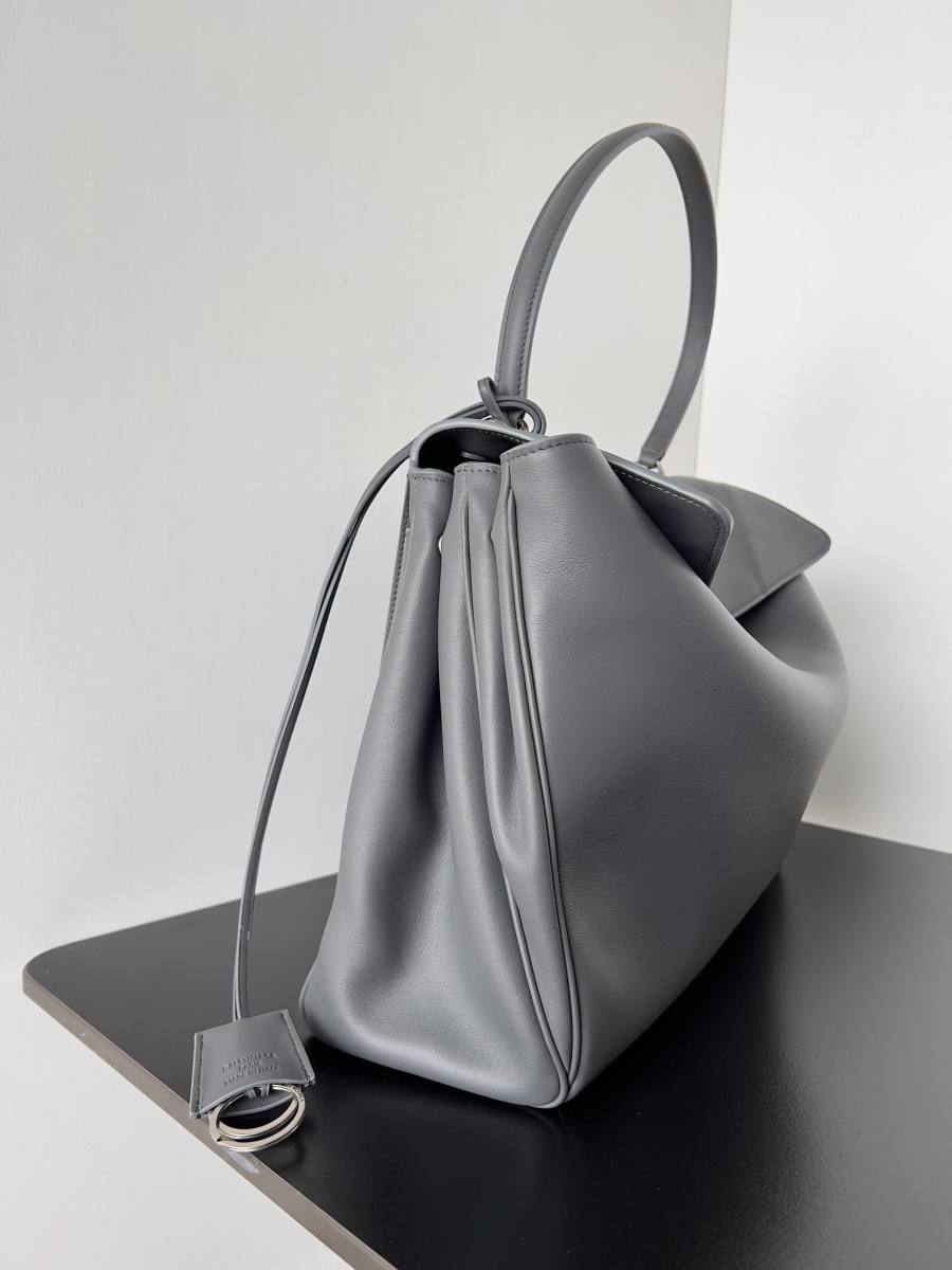 Balenciaga_Rodeo_Large_40x30x13cm_EA18