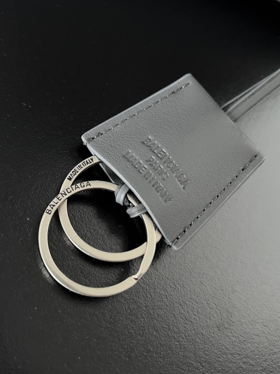 Balenciaga_Rodeo_Large_40x30x13cm_EA18