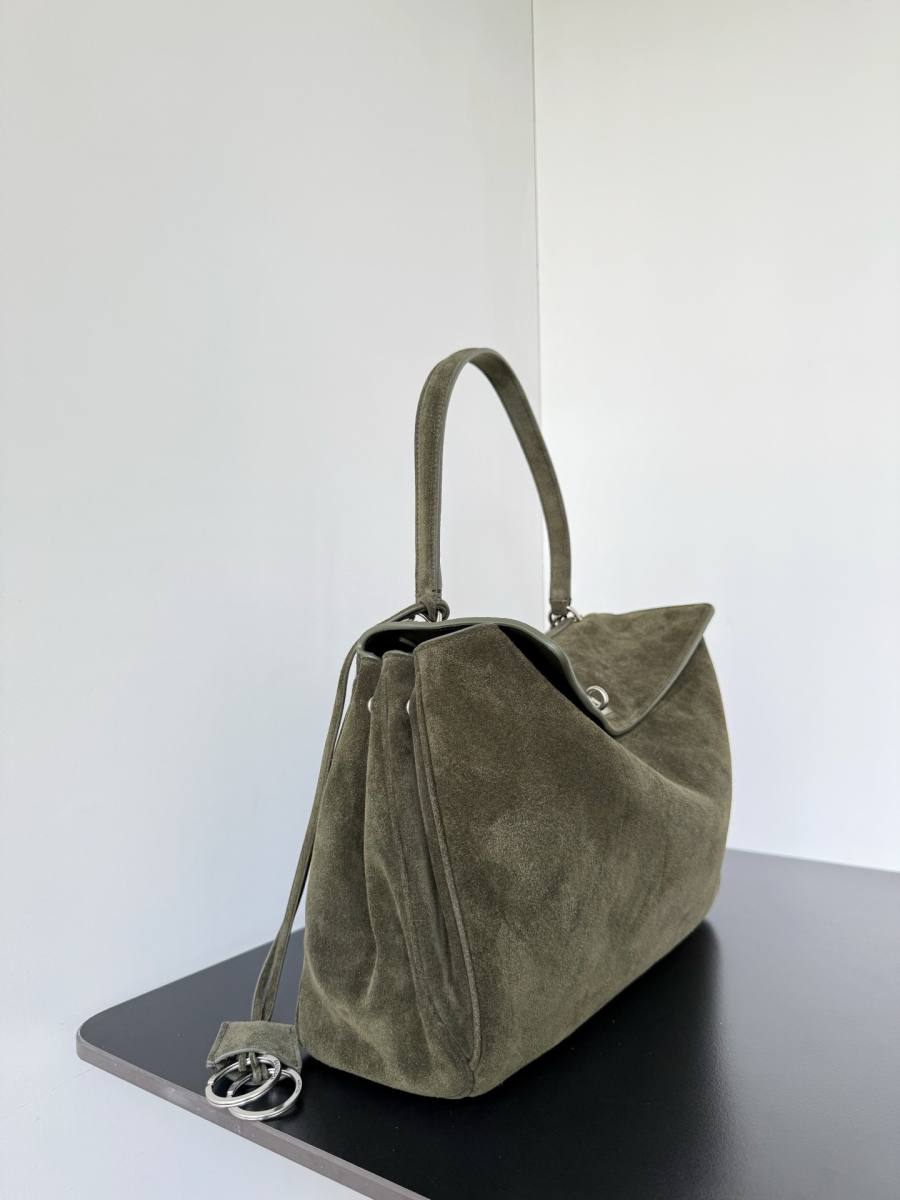 Balenciaga_Rodeo_Medium_35x23x11cm_12FA
