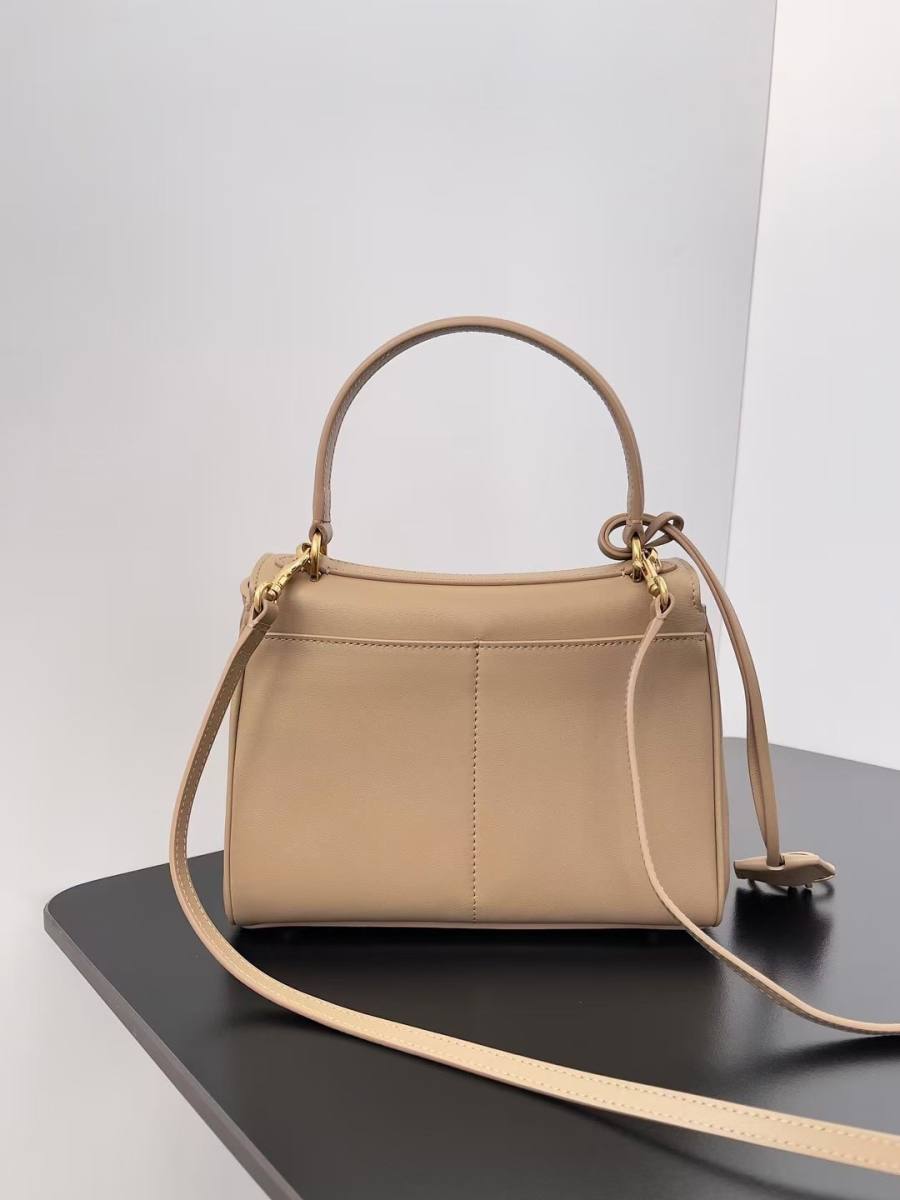 Balenciaga_Rodeo_Medium_35x23x11cm_251A