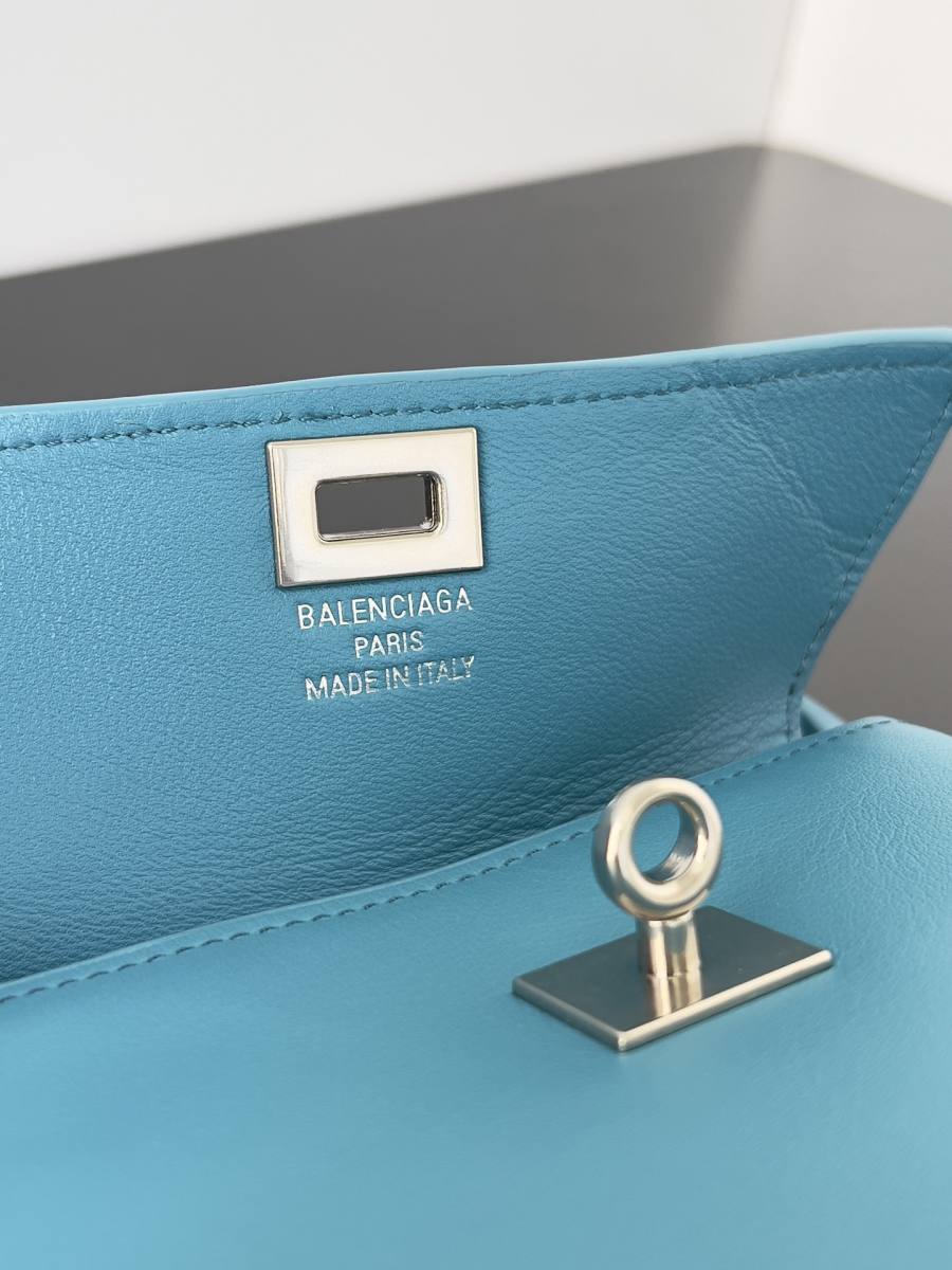 Balenciaga_Rodeo_Medium_35x23x11cm_31D3