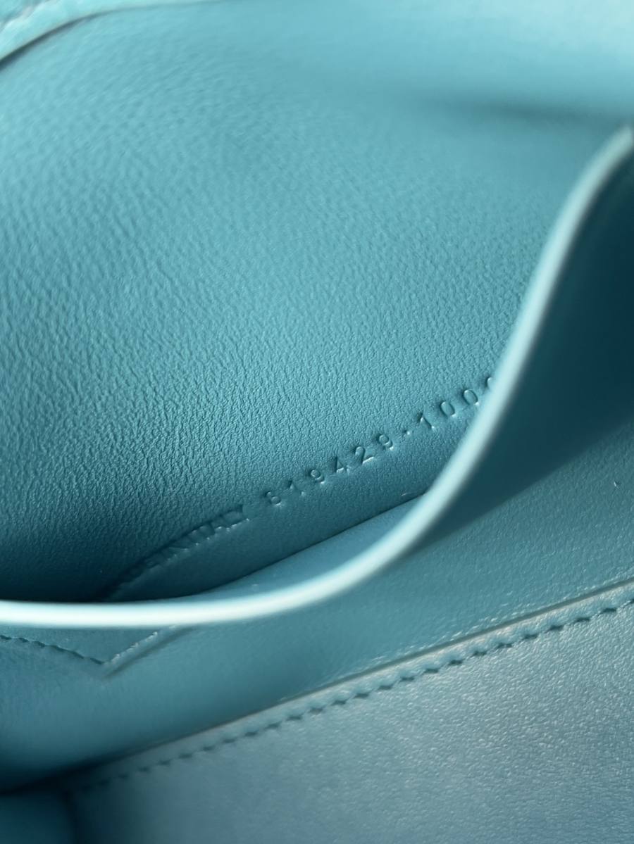 Balenciaga_Rodeo_Medium_35x23x11cm_31D3