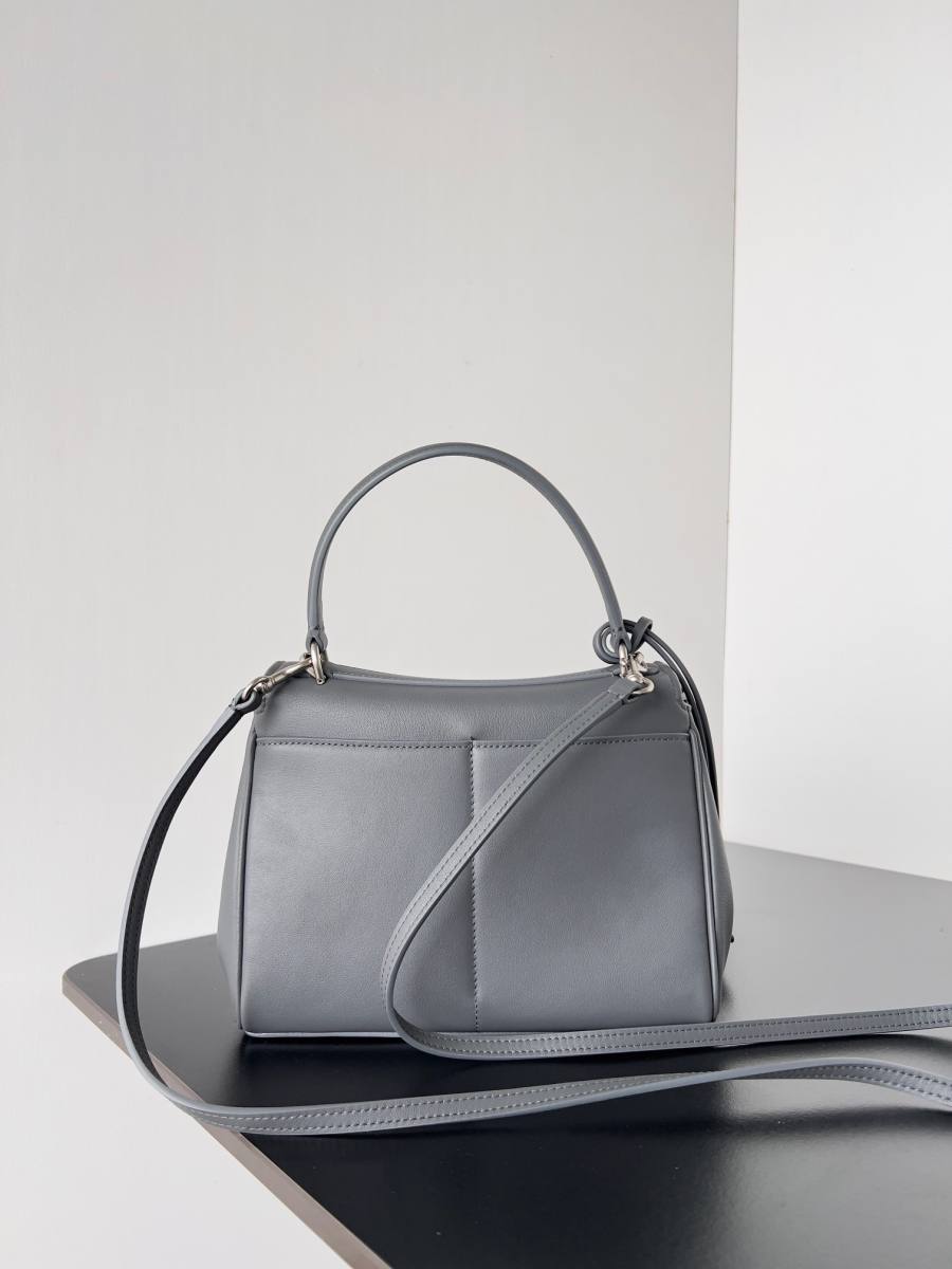 Balenciaga_Rodeo_Medium_35x23x11cm_34DA