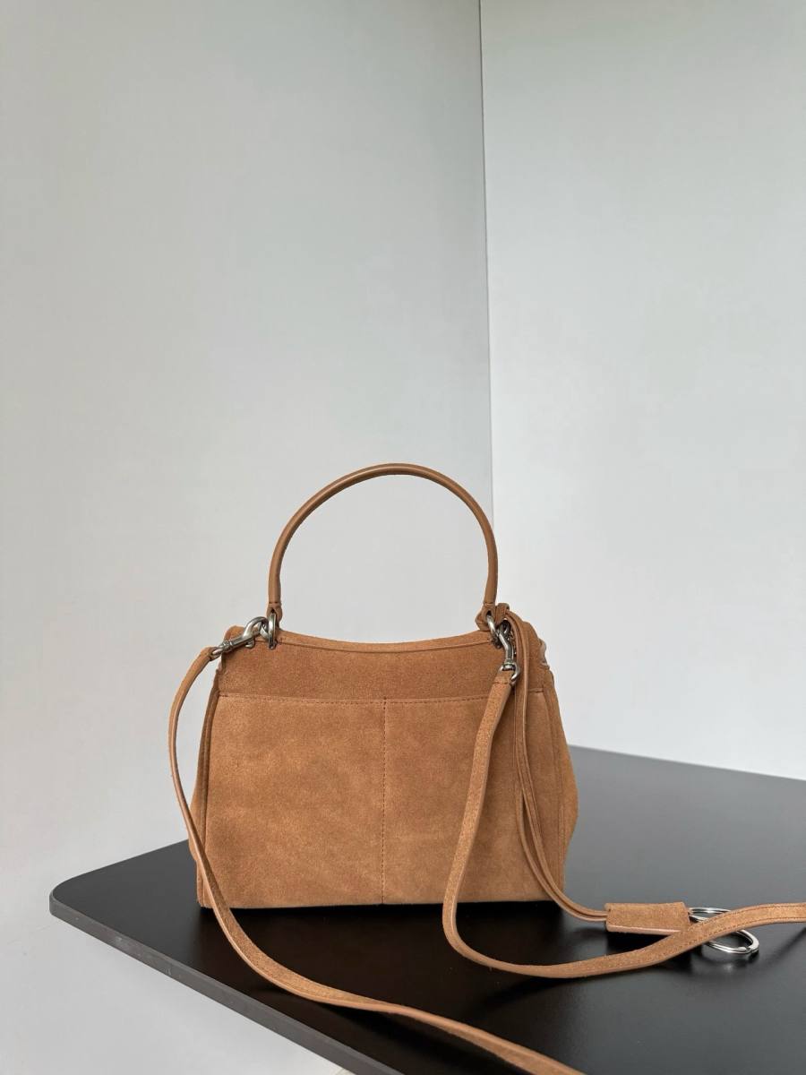 Balenciaga_Rodeo_Medium_35x23x11cm_4F62