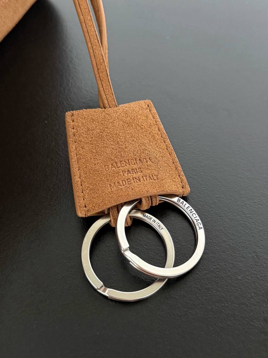 Balenciaga_Rodeo_Medium_35x23x11cm_4F62