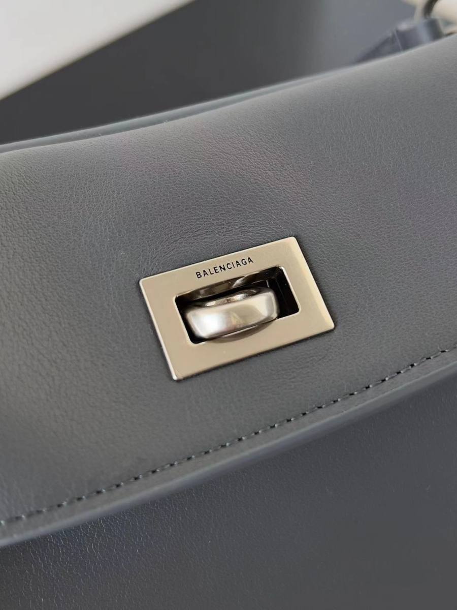 Balenciaga_Rodeo_Medium_35x23x11cm_55F6
