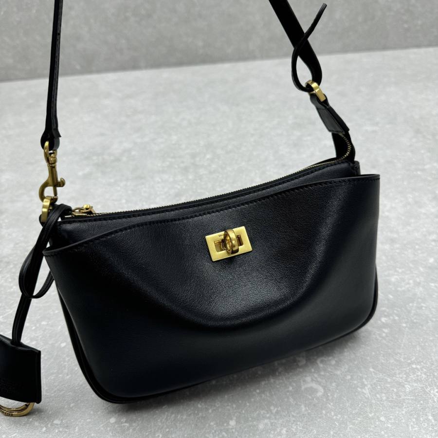 Balenciaga_Rodeo_Medium_35x23x11cm_61F6