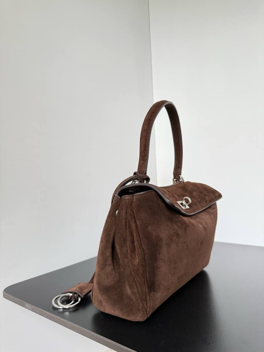 Balenciaga_Rodeo_Medium_35x23x11cm_8564