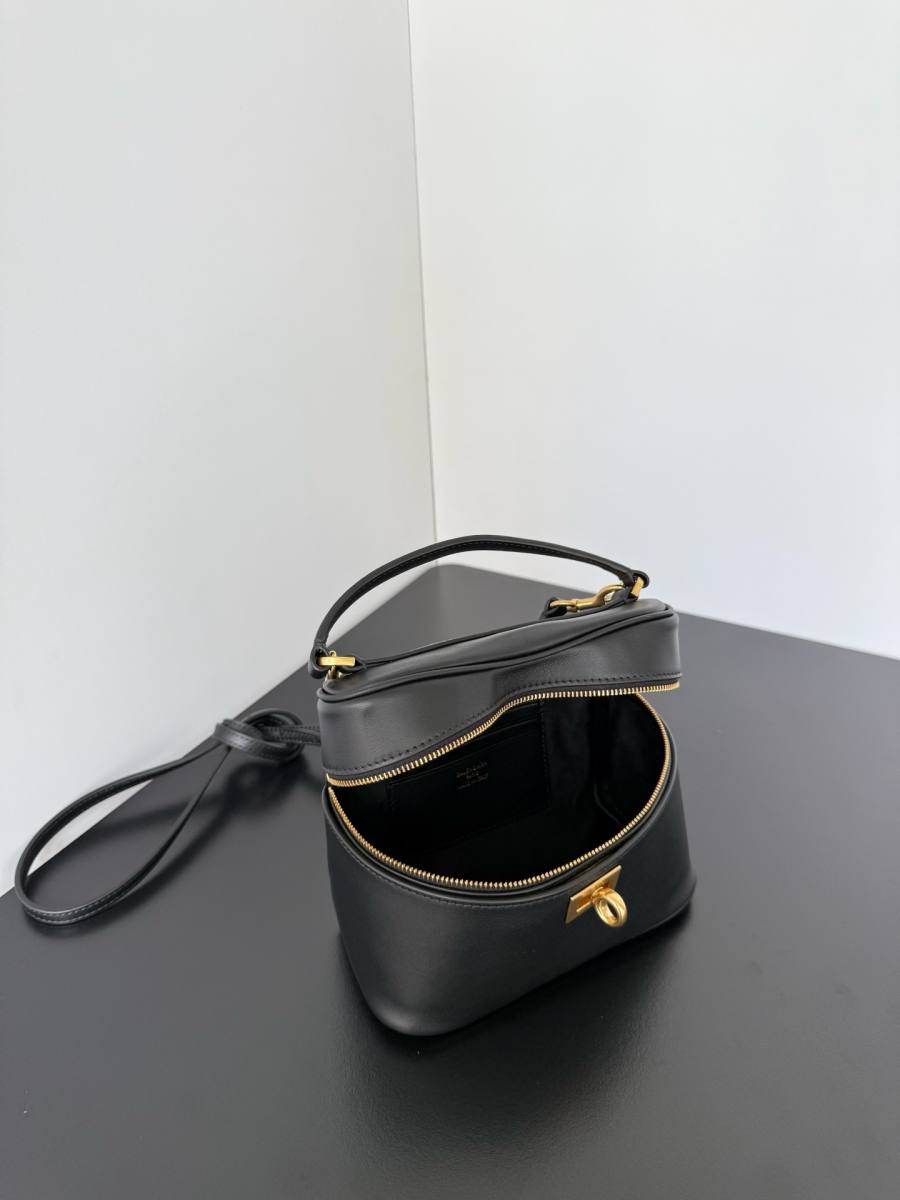 Balenciaga_Rodeo_Medium_35x23x11cm_90C1