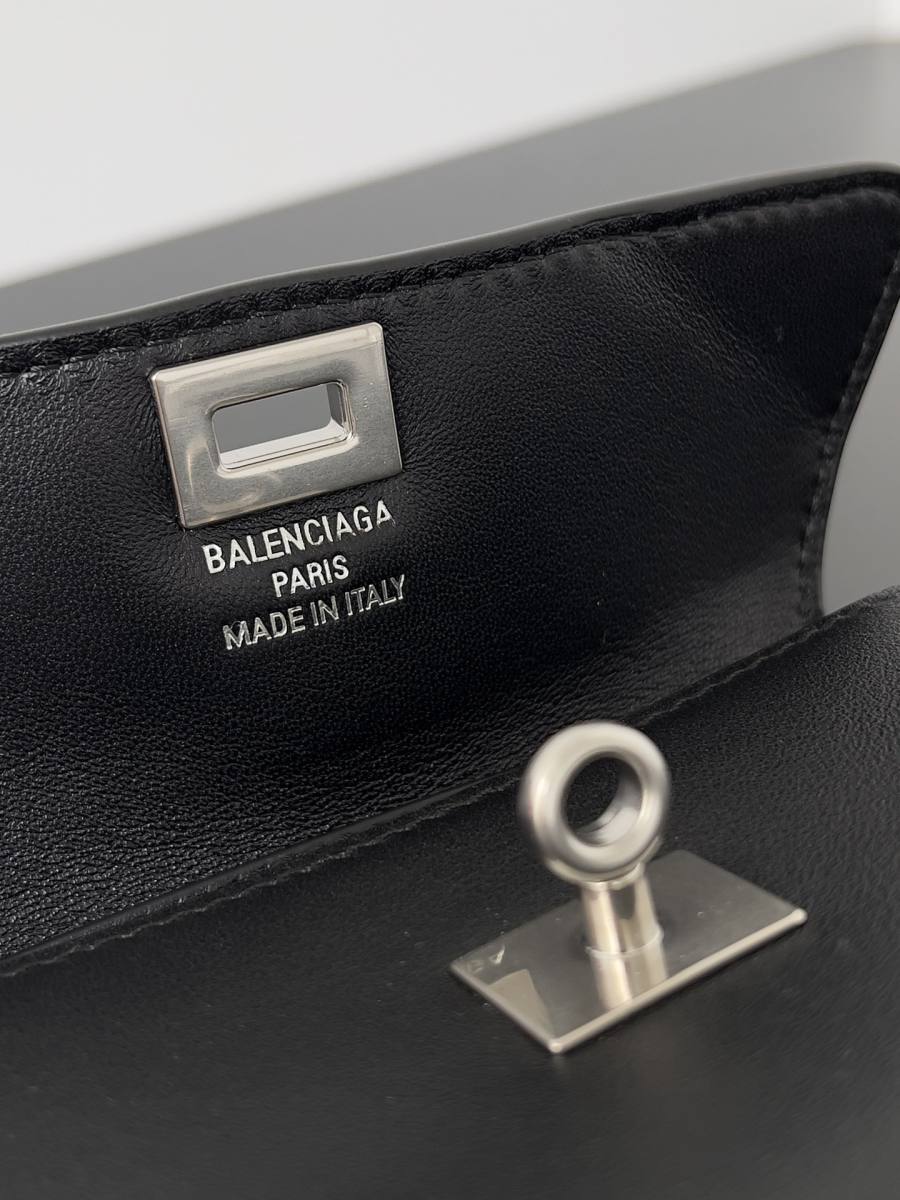Balenciaga_Rodeo_Medium_35x23x11cm_9535