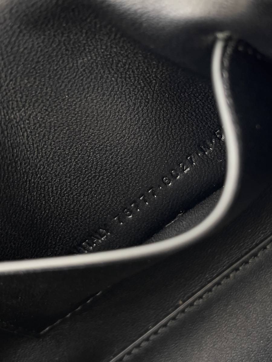 Balenciaga_Rodeo_Medium_35x23x11cm_9535