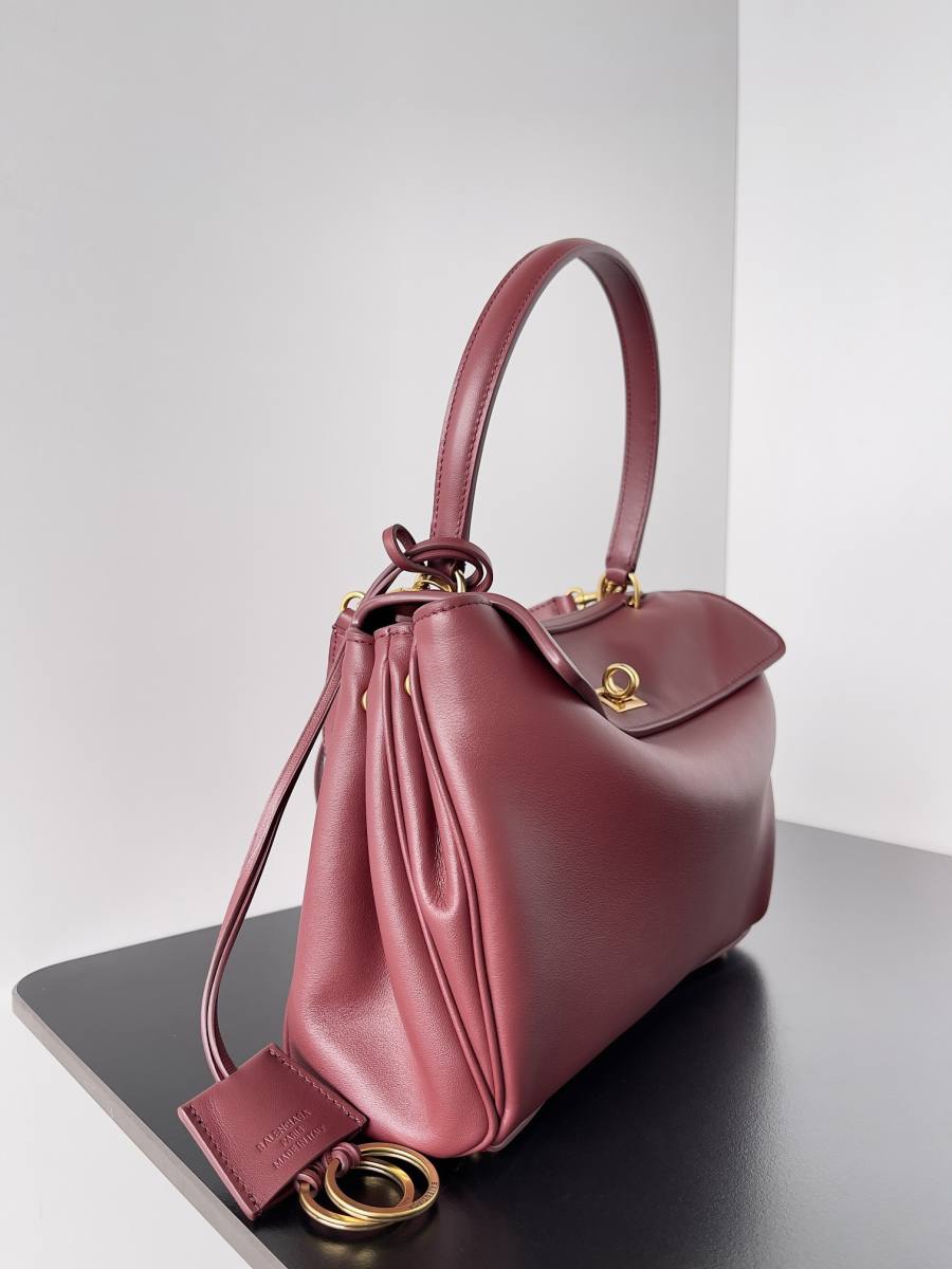 Balenciaga_Rodeo_Medium_35x23x11cm_C87C