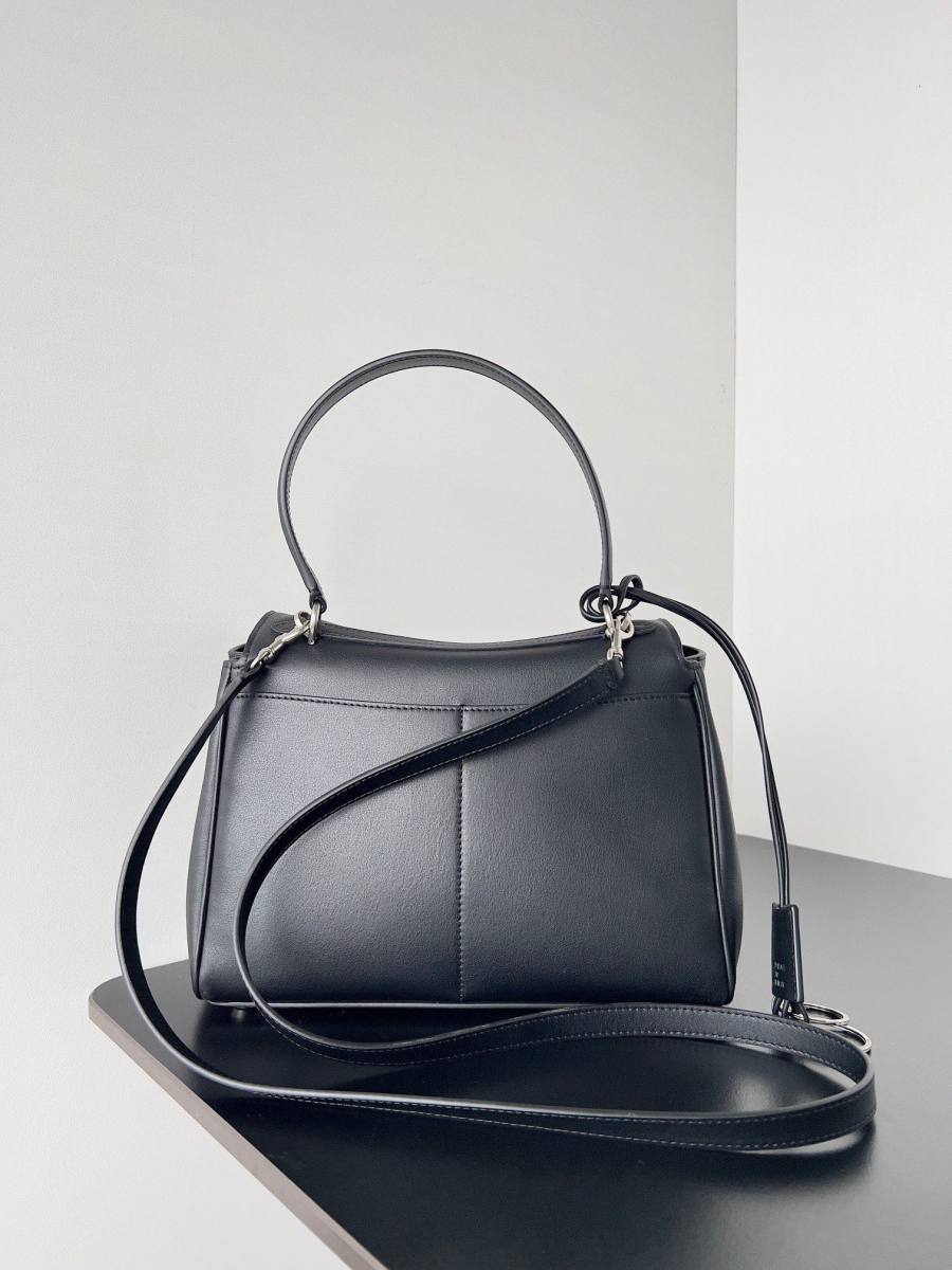 Balenciaga_Rodeo_Medium_35x23x11cm_E984