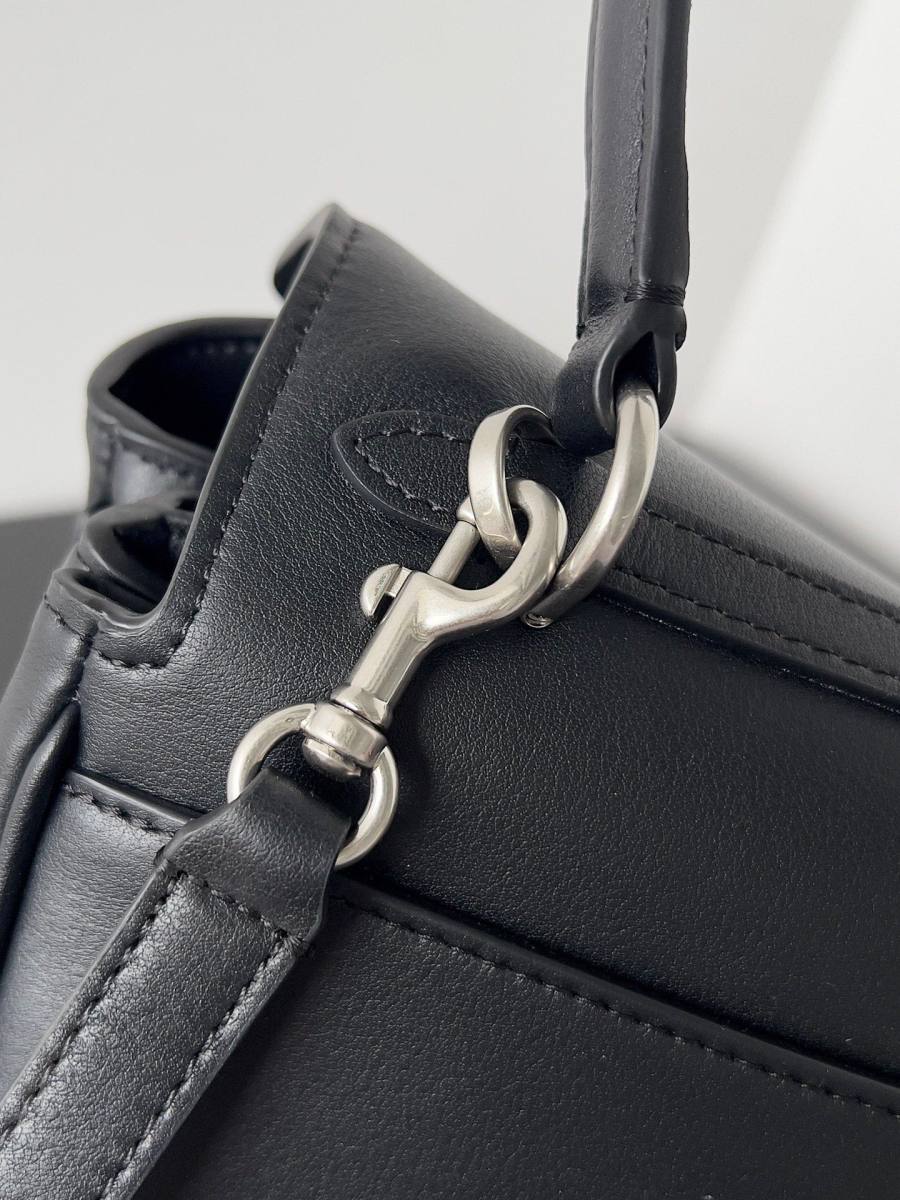Balenciaga_Rodeo_Medium_35x23x11cm_E984