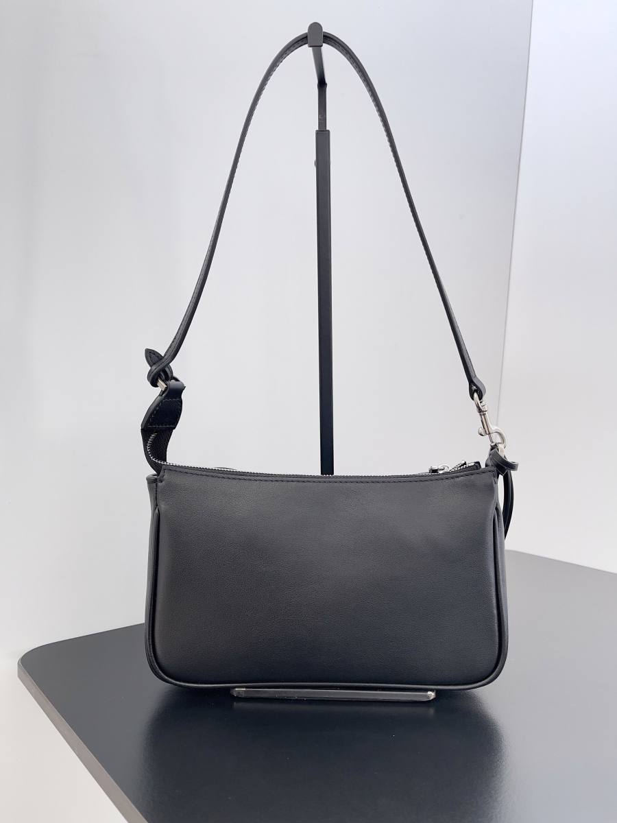 Balenciaga_Rodeo_Medium_35x23x11cm_ED88