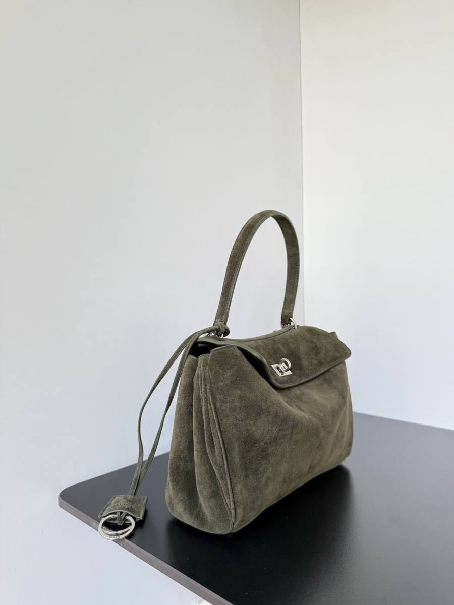 Balenciaga_Rodeo_Medium_35x23x11cm_F2D7