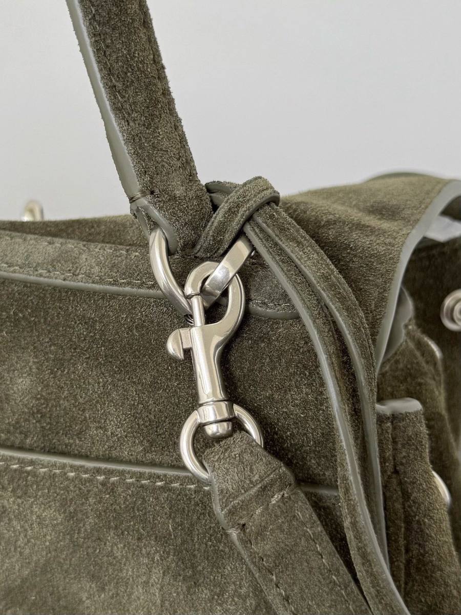 Balenciaga_Rodeo_Medium_35x23x11cm_F2D7