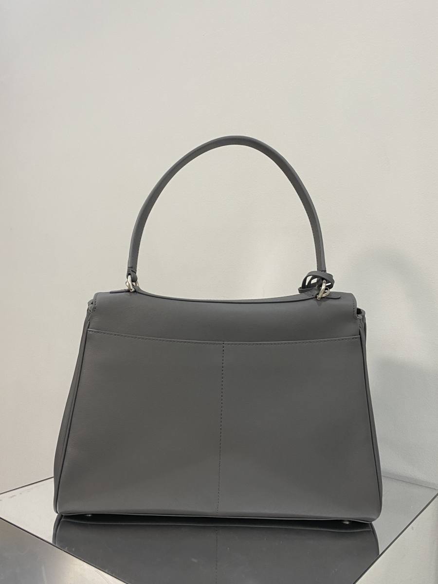 Balenciaga_Rodeo_Medium_GreySilver_35x23x11cm_C88F