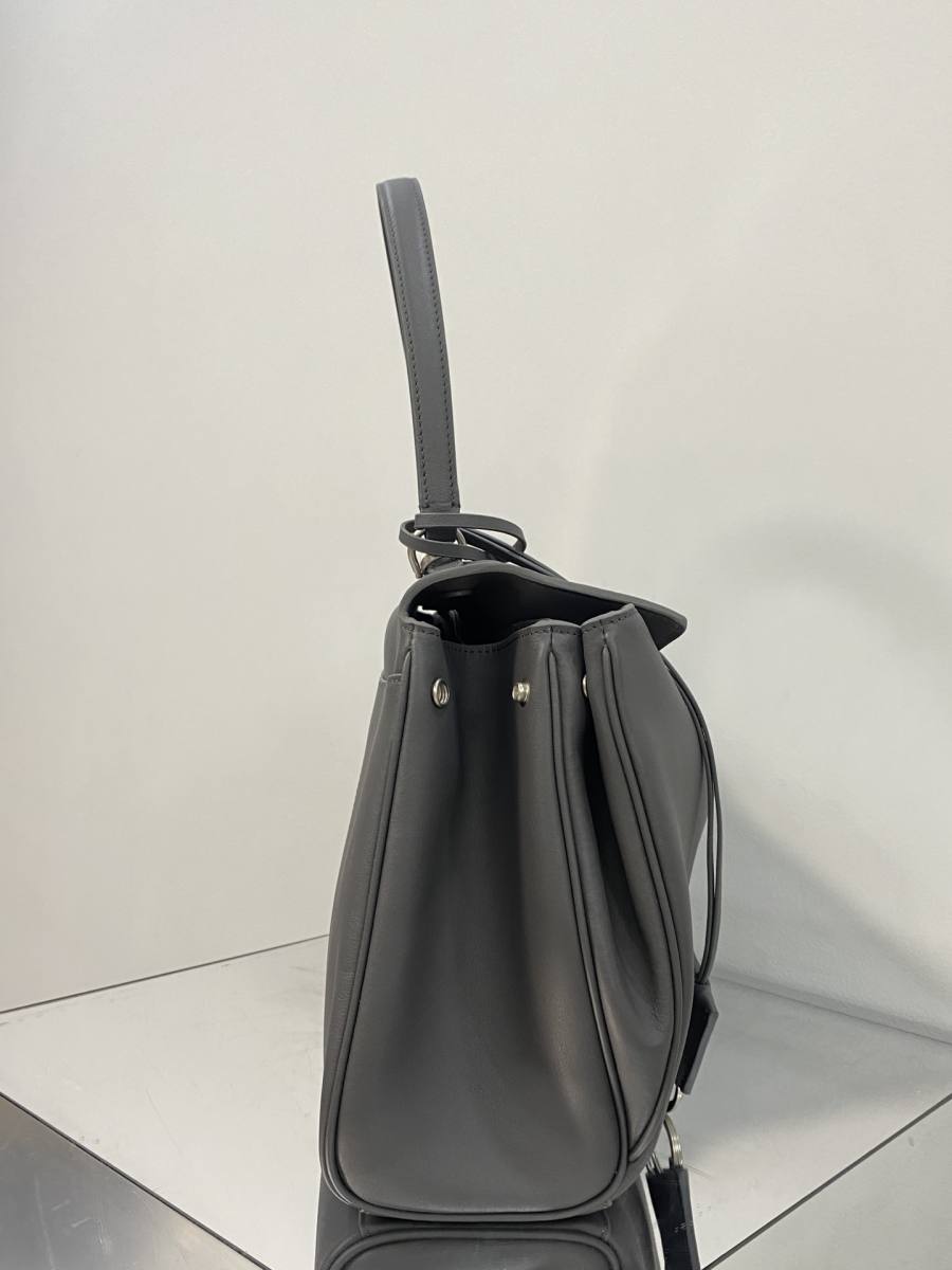Balenciaga_Rodeo_Medium_GreySilver_35x23x11cm_C88F