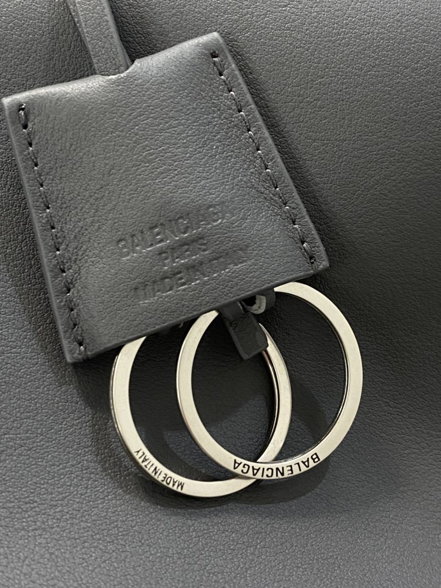 Balenciaga_Rodeo_Medium_GreySilver_35x23x11cm_C88F