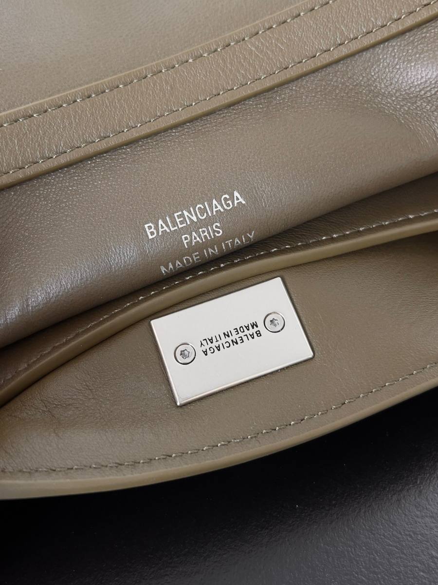 Balenciaga_Rodeo_Medium_Silver_35x23x11cm_302C