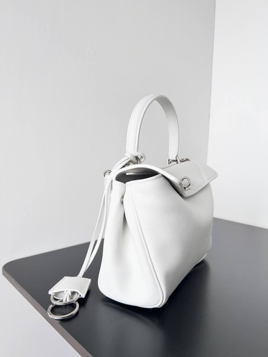 Balenciaga_Rodeo_Medium_WhiteSilver_35x23x11cm_0851