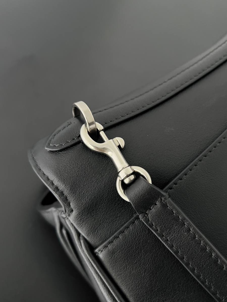 Balenciaga_Rodeo_Small_27x20x10cm_02F2