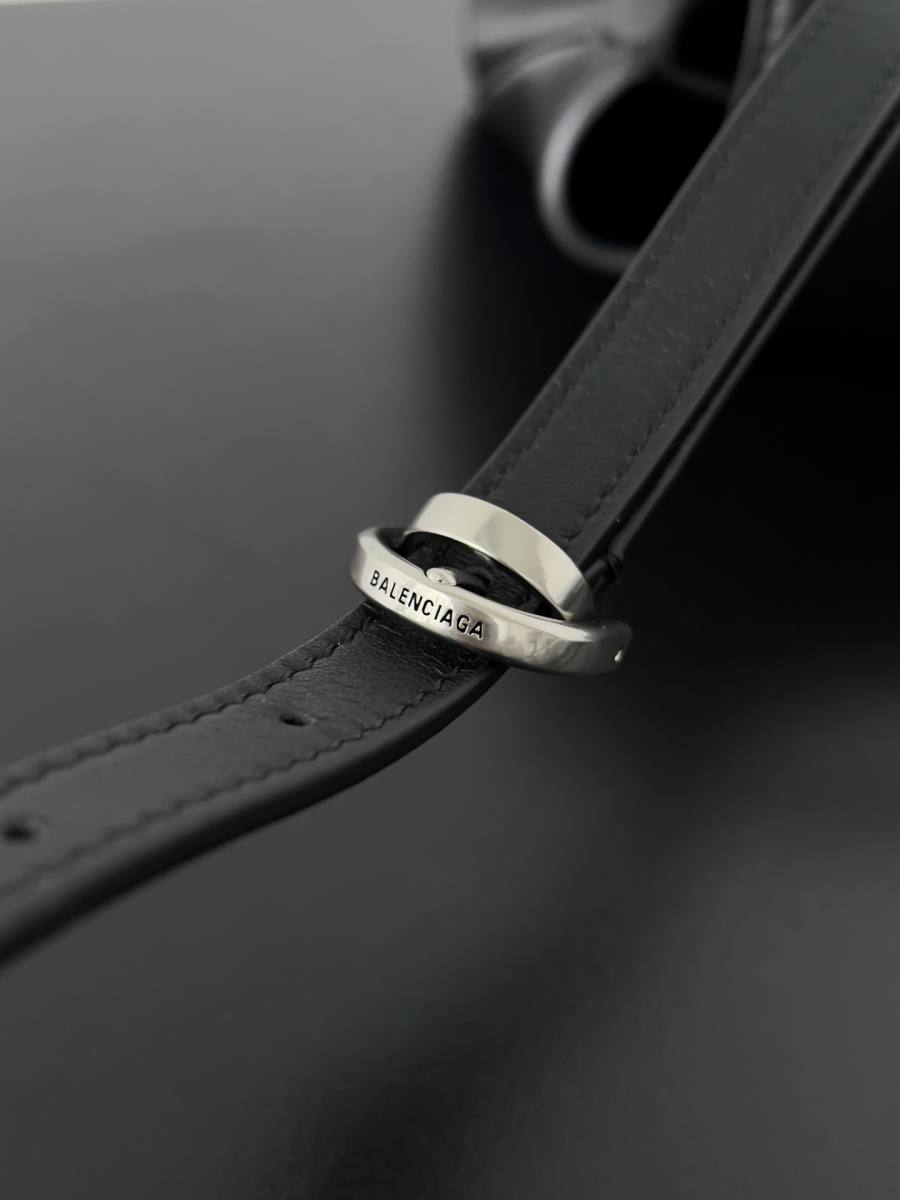 Balenciaga_Rodeo_Small_27x20x10cm_02F2