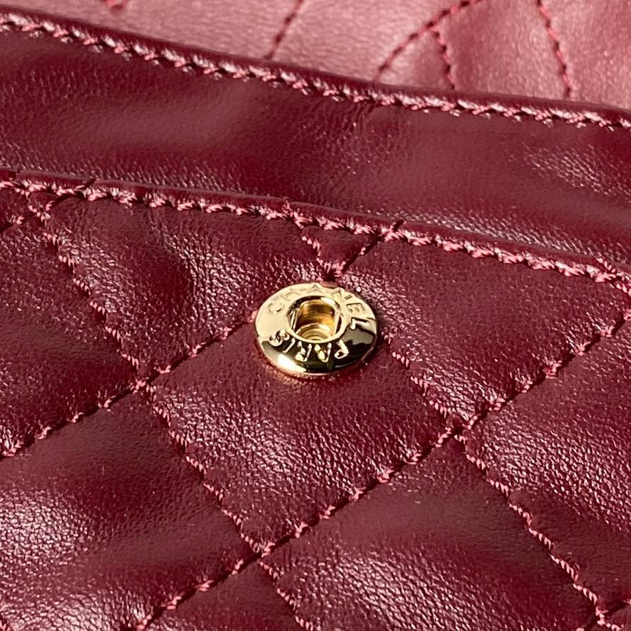 Chanel 2.55 Crushed Flap 24 x 16 x 7 4747