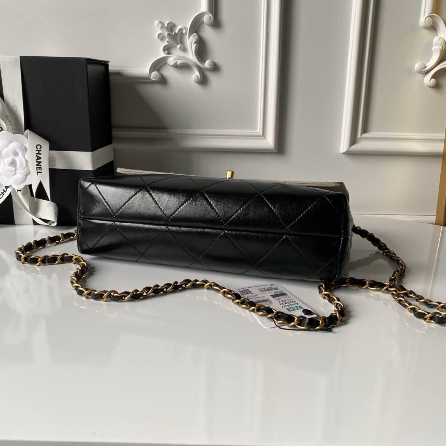 Chanel 25A Hobo AS5637 24 x 16 x 8 7028