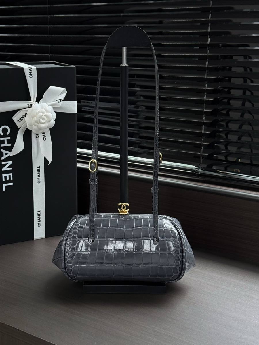 Chanel 26A Bowling Bag 31 x 20 x 14 A63A