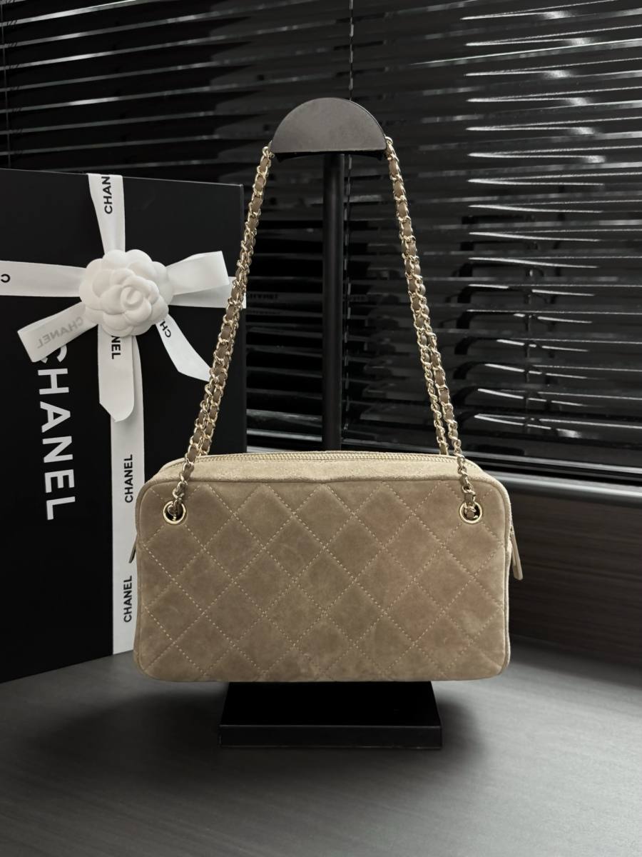 Chanel 26A Camera Bag 18 x 12 x 7 3550