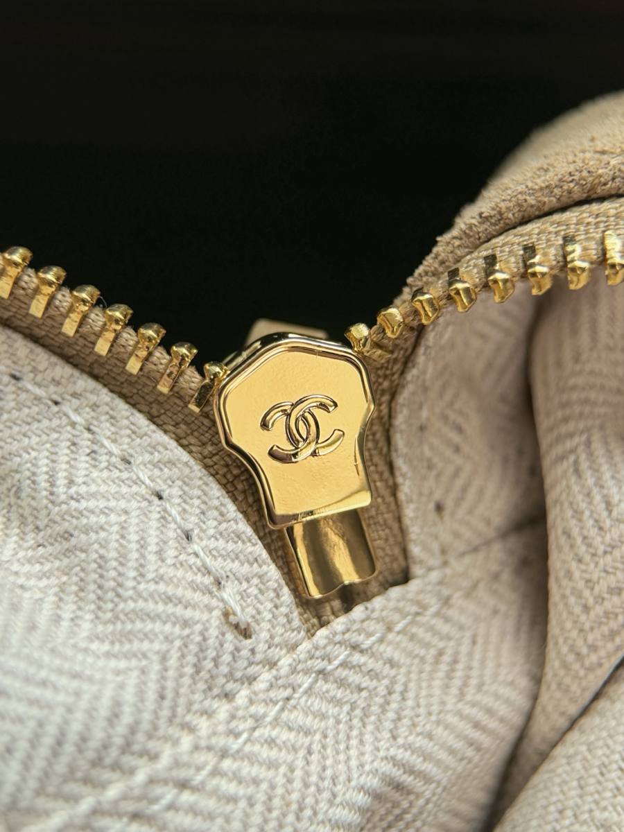 Chanel 26A Camera Bag 18 x 12 x 7 3550