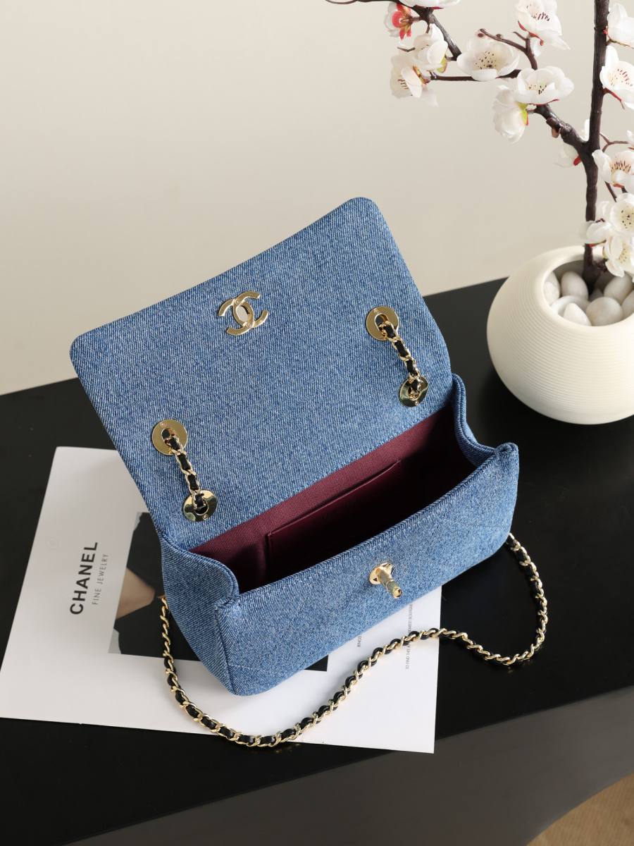Chanel 26A Denim Flap 12 x 22 x 8 9ECC