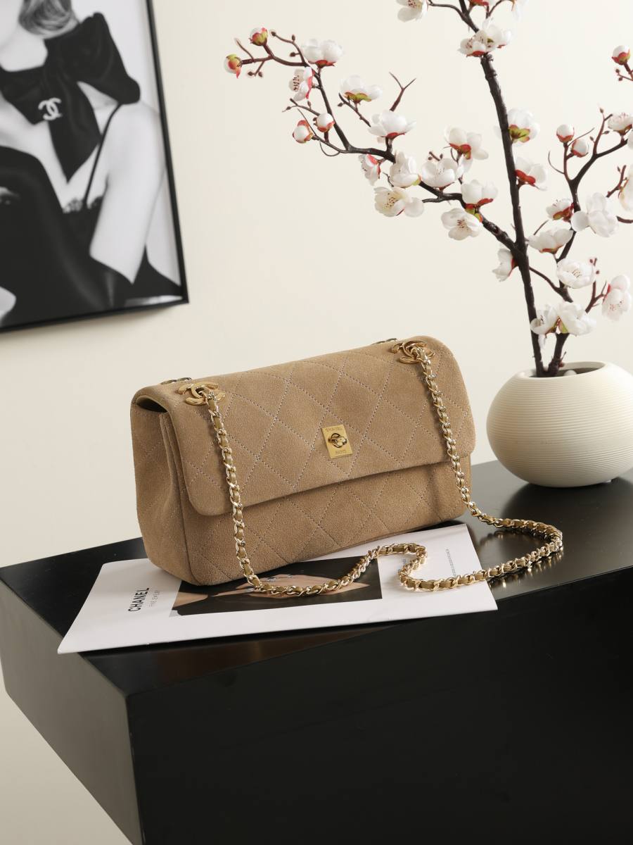 Chanel 26A Denim Flap 15 x 25 x 8 DF5D